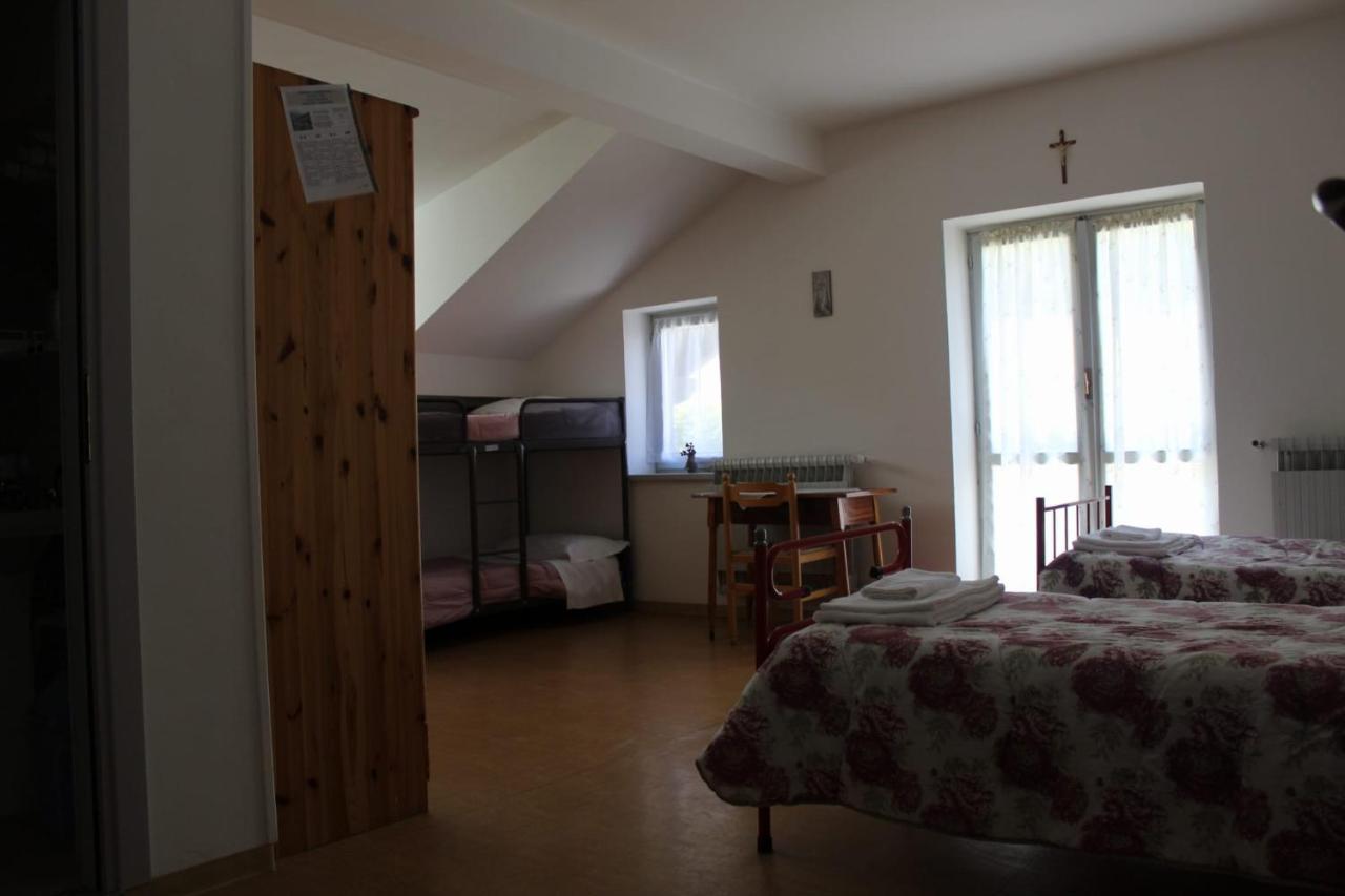 Hotel Casa Per Ferie Beatorosaz Cesana Torinese Exteriér fotografie