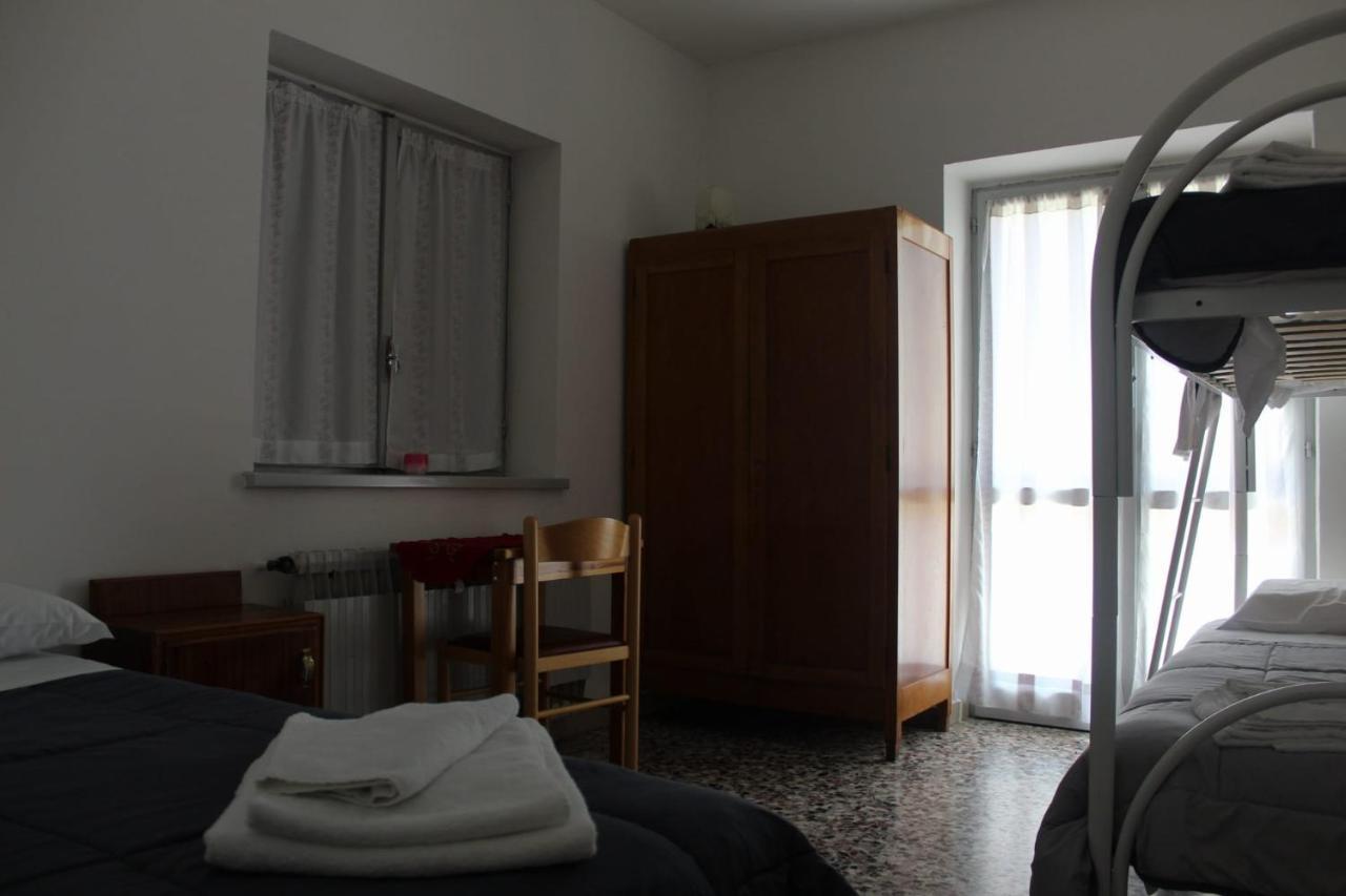 Hotel Casa Per Ferie Beatorosaz Cesana Torinese Exteriér fotografie