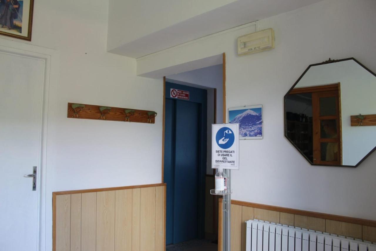 Hotel Casa Per Ferie Beatorosaz Cesana Torinese Exteriér fotografie